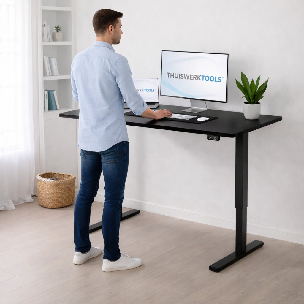 SitWell™ | Ergonomische Bureaustoel + FlexDesk™ | Zit Sta Bureau 140 x 60 Zwart Setprijs